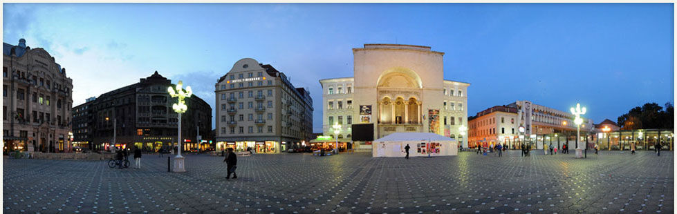 Victoriei Square: 'Politehnica' University of Timisoara Rectorship, Timisoara Hotel, Opera House